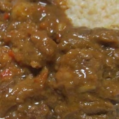 カレーはいつ食べても飽きなくて我が家では大人気！先日はポークカレーこの日は本格的なビーフカレーで、と～っても美味しかったですぅ～♪参考になり有難う御座いました★